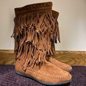 Fringe moccasin boots mid calf